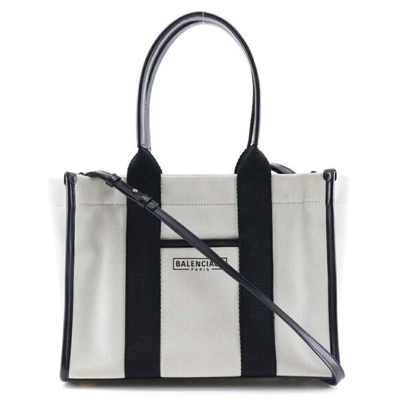 Pre Loved balenciaga Women White Tote Bags - Picture 1 of 8